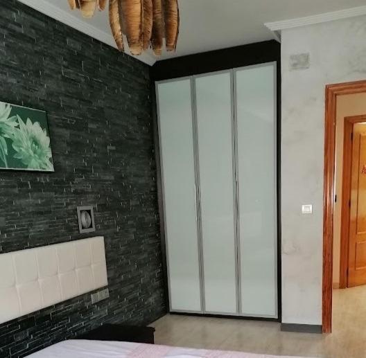Magnificent 3 Bedroom House Close To The Beach With Community Swimming Pool Santa Pola Dış mekan fotoğraf